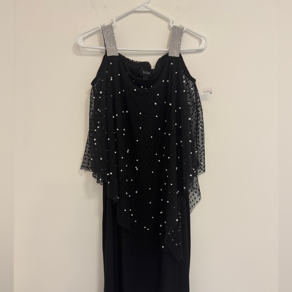 Elegant Black and Silver Women's Dress - Picture 2 of 7